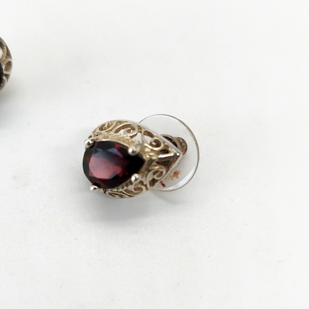 Beautiful Ruby Sterling Silver Pierced Etched Ear… - image 3